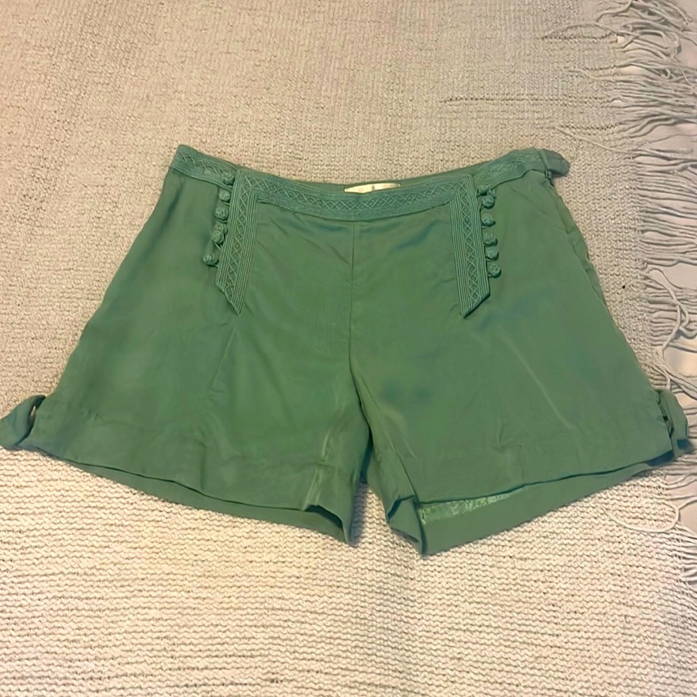Olive green high waisted shorts